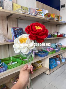 2024 meilleure vente à la main Crochet tricot pivoines fleur décor à la maison anniversaires cadeau fleur artificielle tricot fleur Crochet - Product Image 3