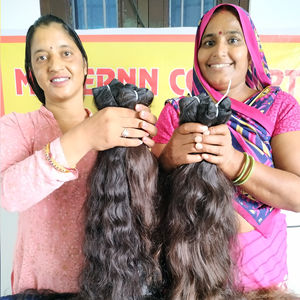 Paquetes sin procesamiento químico, cutícula de cabello virgen alineada, cabello humano de templo indio ondulado crudo de color natural de la mejor calidad - Product Image 1