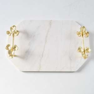 Plateau décoratif rectangulaire en marbre et métal avec poignée design, plateau de table de luxe avec poignée dorée, vente en gros, pour salle de bain - Product Image 6