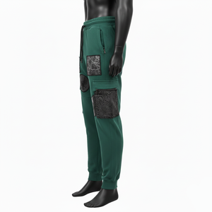 Pantalones Jogger de Alta Calidad en Felpa de Algodón y Poliéster, Estilo Multi Panel Verde, Logotipo Termosellado, Pantalones Jogger para Hombre, Ropa Urbana - Product Image 3