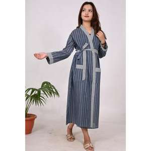 Kimono de algodón hecho a mano con patrón de rayas para mujer, albornoz con estampado de bloques florales, ropa de dormir ligera - Product Image 1
