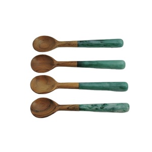 Collection 2B-3639 de 2 Brother's : Ensembles de couverts classiques en bois et résine imprimée pour la maison et l'hôtellerie, compatibles lave-vaisselle, faible coût. - Product Image 2