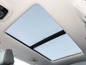 Véhicule électrique d'occasion 2025 en excellent état, faible kilométrage, prêt à rouler, qualité parfaite xx - Product Image 6