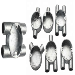 Caja de conexiones maleable Zinc Die Cast GI Circular Uno Dos Tres cuatro ángulos H U Way Junction Box - Product Image 2