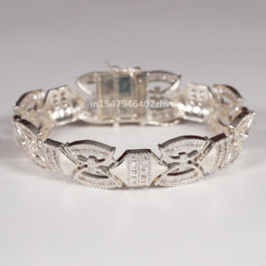 Presentando nuestra llamativa nueva adición 925 pulsera de Hip Hop de plata esterlina que muestra un exquisito diamante brillante de moissanita - Product Image 5