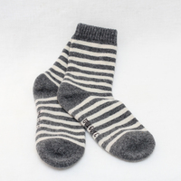 Chaussettes d'hiver 100% laine de Mongolie, rayées gris et blanc, confortables, chaudes, antidérapantes, respirantes, avec logo sur le dessous, naturelles