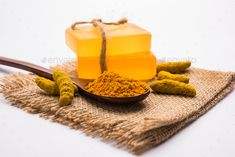 Jabón de cúrcuma para manchas oscuras 100% cúrcuma fresca - Product Image 3