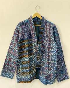 Veste Gudari faite à la main pour femmes en coton épais Kantha Style indien assorti veste en cuir ethnique réversible Vintage - Product Image 1