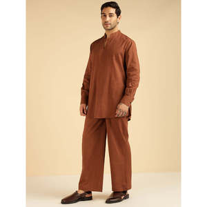 Ensemble coordonné en coton uni pour homme Amanush, manches longues, col mandarin, kurta avec pantalon longueur cheville, tenue décontractée en 2 pièces - Product Image 4