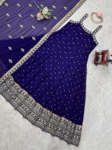 Ethnic Elegance Ensemble en fausse georgette avec micro-intérieur et quatre côtés bordés de dentelle Dupatta - Product Image 3