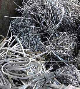 Chatarra de Aluminio de Fábrica, Aleación 6063, Color Plateado, Excelente Calidad, Aplicación en la Industria Tecnológica Disponible - Product Image 5