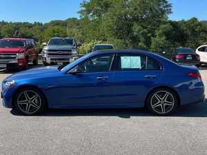 2024 C 300 4MATIC, Bajo Kilometraje, Llantas de Aleación de Aluminio R17, Precio en Stock, Listo para Envío - Product Image 2