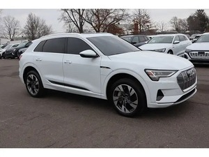 Audi e-tron Premium Plus 2021 Usado en Excelentes Condiciones, Doble Motor, Tracción en las Cuatro Ruedas, Sistema de Suspensión Neumática Adaptativa - Product Image 5