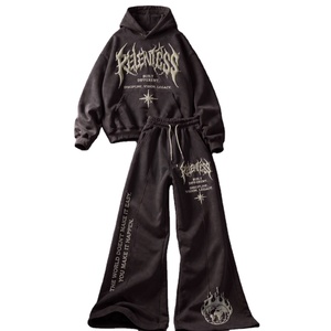 Ensemble de survêtement deux pièces personnalisé en coton respirant avec pantalon évasé, imprimé en relief et délavé à l'acide - Product Image 2