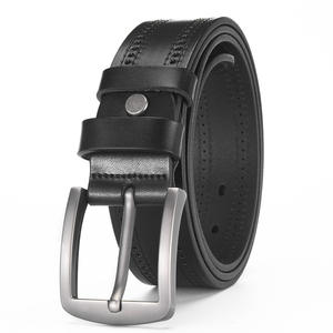 Cinturón de Cuero Vacuno Premium para Hombre con Logotipo Personalizado, Hebilla de Acero Impermeable y Transpirable, Estilo Casual, Negro - Product Image 4