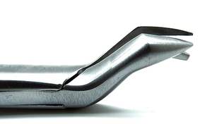 Pinzas Extractoras de Dientes Manuales de Acero Inoxidable, Patrón Inglés para Extracción Dental Quirúrgica, IMANS ENTERPRISES, Certificación CE - Product Image 3