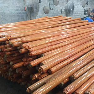 Vente en gros de manche de balai en bois enduit de PVC couvercle en plastique manche de balai manche en bois manche de balai avec balais - Product Image 1