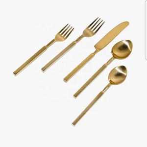 <b>Gold</b> Plated Stainless Steel Long Rectangular Handle Cutlery Set Royal Stainless Steel Cutlery Set - Product Image 1