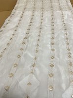 Tissus Jacquard en Soie Russe, Motif Brodé, Tissu Georgette Tissé, Style Uni, Caractéristique Mémoire pour Filles, Revêtement PE