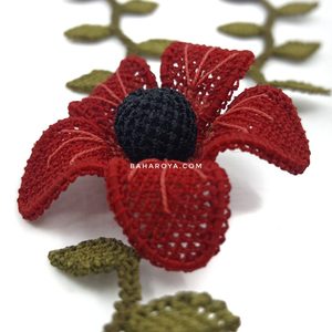 Collier à fleurs artificielles rouges en forme de feuille de lys, catégorie de produits - Product Image 1