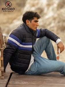 เสื้อแจ็คเก็ตพัฟเฟอร์ผู้ชายคุณภาพสูงสำหรับฤดูหนาว สไตล์ลำลอง อุ่นสบาย มีฮู้ด ติดกระดุมและซิปด้านหน้า พร้อมโลโก้ กันน้ำ ระบายอากาศได้ดี แบบสองด้าน ผ้าวอร์สเต็ด - Product Image 5