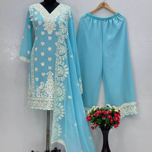 Conjunto Palazzo Elegante de Georgette Sintética con Bordado y Adornos de Espejo, Listo para Usar - Product Image 1