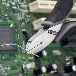 Cortador Diagonal Electrónico Knipex, Tijeras Pequeñas con Bisel ESD, Acabado Espejo, Mango con Empuñaduras Multicomponentes - Product Image 2