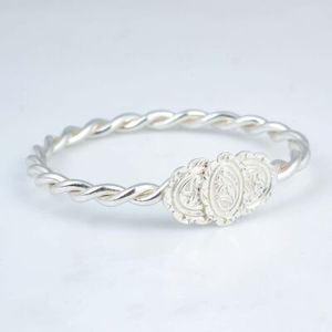 Pulsera de Plata de Ley 925 con Doble Hilo, Piedra Ovalada, Cadena Fina Trenzada y Diseño de Eslabones - Product Image 2
