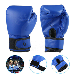 Gants de boxe avec logo personnalisé fabriqués au Pakistan pour l'entraînement, le combat et la compétition pour unisexe - Product Image 2