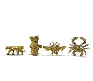 Servilletero de latón de diseño moderno Ocasión DE BODA Hebilla de servilleta de metal en forma de búho y cangrejo Precio de Venta caliente - Product Image 1