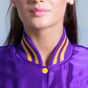 Chaqueta Universitaria de Satén de Alta Calidad para Mujer, Chaqueta de Invierno Acolchada con Estampado de Oveja y Logotipo Bordado, Ropa Casual de Invierno para Mujer - Product Image 4