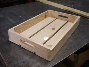 Farmouse Plateau de service en bois d'acacia rond fait à la main Vaisselle de style classique pour la cuisine, la maison ou l'hôtel pour les fêtes Service de nourriture - Product Image 2