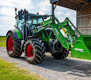 2020 Fendt 1050 VARIO 4WD Tractor Operaciones agrícolas de servicio pesado de alta eficiencia Caja de cambios agrícola de precisión de potencia inigualable - Product Image 2