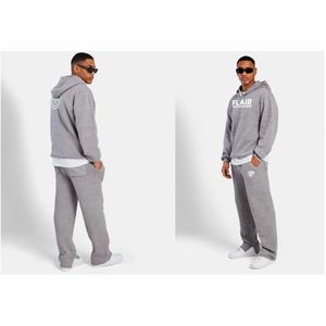 Chándal con capucha de algodón 100% de gran tamaño con detalle de costura cuadrada bordado y técnicas de cuentas estilo Vintage para invierno - Product Image 1