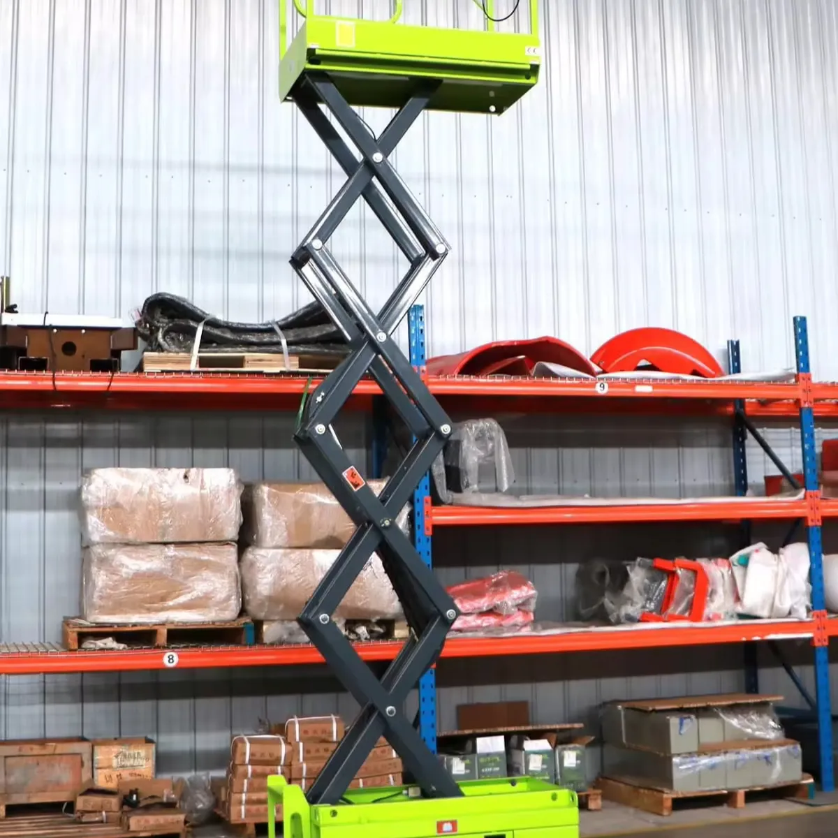 An toàn giải pháp tự động ngoài trời trên không làm việc nền tảng Scissor Lift thủy lực cho người đi bộ Stacker điện động cơ bảo hành 1 năm