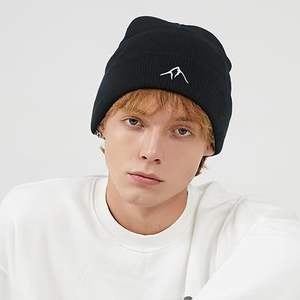 High Quality Unisex <b>Winter</b> Beanie <b>Cap</b> Plain Design Custom Made in Pakistan Wholesale Cheap Price Beanies - Product Image 5