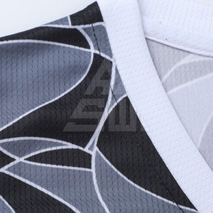 Conjuntos de Uniformes de Baloncesto Personalizables de Alto Rendimiento con Transpirabilidad, 100% Poliéster, Tallas Grandes Disponibles para Hombre - Product Image 5
