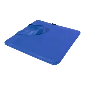Coussins et oreillers de stade écologiques en RPET pour l'extérieur – Gadgets durables - Product Image 6