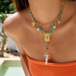 Collar de playa J&D Trendy con múltiples colgantes, a la moda, con capas de turquesa, concha, perla y dije de sol esmaltado - Product Image 3