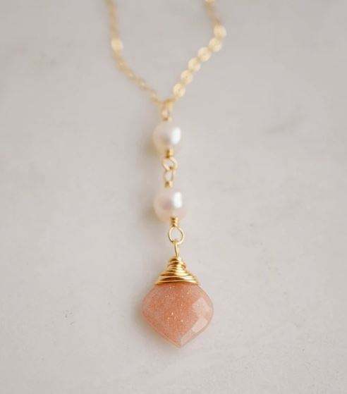 สีพีช &amp; สีขาว