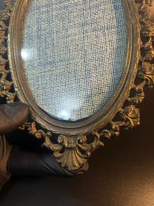 Marco de diseñador dorado elegante, soporte de imagen artístico moderno, pantalla de mesa para decoración del hogar, recuerdo de regalo para eventos de oficina - Product Image 4