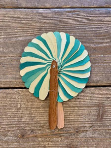 Abanico de Hojas de Palma Natural, Abanico Hecho a Mano para Decoración de Bodas, Recuerdo, Eventos, Se Acepta Logotipo de Vietnam - Violeta - Product Image 1