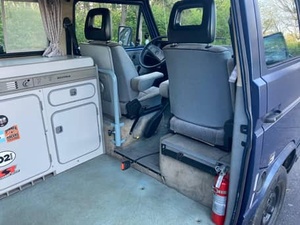 الأفضل مبيعًا wekvolkswagen <span class=keywords><strong>Vanagon</strong></span> <span class=keywords><strong>GL</strong></span> stfalia Camper مقاعد جلدية منبثقة نظام توجيه هيدروليكي مع تعديلات
