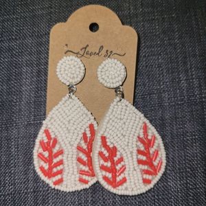 ต่างหูห้อยประดับลูกปัดแก้วงานฝีมือ น้ำหนักเบา ดีไซน์ศิลปะ พร้อมลายปักละเอียดอ่อน เหมาะสำหรับงานปาร์ตี้ - Product Image 3