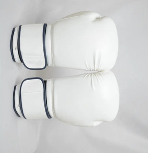 Guantes de Boxeo Blancos con Cierre de Velcro Personalizados al Precio Más Bajo OEM, Guantes de Combate Duraderos para Sparring, Entrenamiento de Gimnasio y Fitness CP-BG-03 - Product Image 2