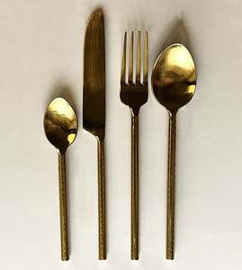 Cubiertos de lujo hechos a mano de metal inoxidable para cenas finas y decoración del hogar Los mejores precios de proveedores indios - Product Image 2