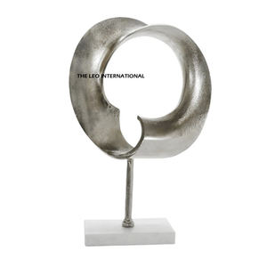 Escultura de aluminio fundido con forma personalizada para decoración de oficina y hogar disponible al mejor precio, fabricante y exportador - Product Image 4