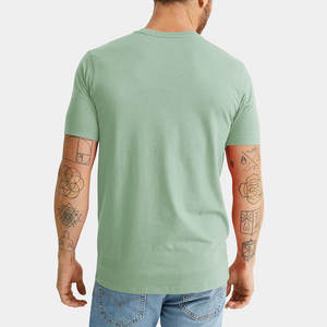T-shirts SoftStyle pour adultes T-shirt à manches courtes en pur coton pour hommes - Product Image 2