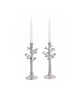 Lujoso juego de dos candelabros de metal modernos para decoración del hogar, elegancia atemporal para la iluminación del Día de San Valentín para cafés - Product Image 1