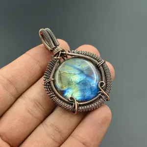 Pendentif en cuivre Labradorite bleue fil enroulé bijoux en pierres précieuses cadeau de créateur pour sa mère P-164